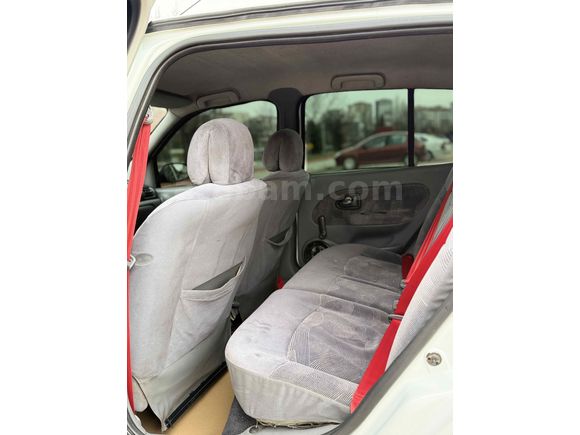 Sahibinden Renault Clio 1.6 RXT 2000 Model 