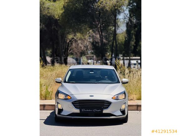 1.5TDCI/TİTANİUM/133.00KM/DEĞİŞENSİZ/LED FAR