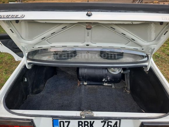 Galeriden Renault R 9 1.4 Spring 1996 Model Antalya