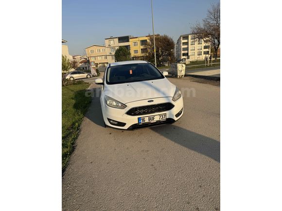 Sahibinden Ford Focus 1.5 TDCi Trend X 2015 Model  232.000 km 