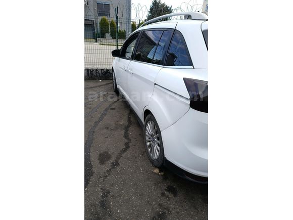 Sahibinden Ford Grand C-Max 1.6 TDCI Titanium 2013 Model