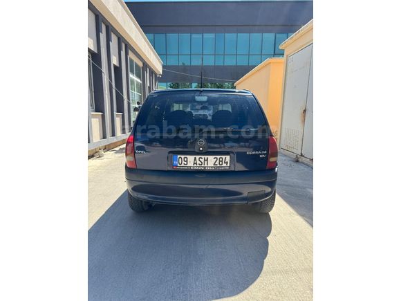 Klimalı Corsa 1.4 GLS 2000 model