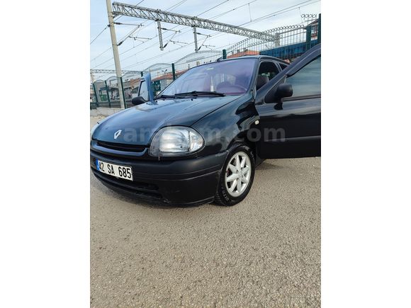 Sahibinden Renault Clio 1.6 RTE 2000 Model Ankara