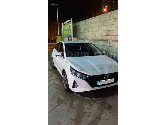 Sahibinden Hyundai i20 1.4 MPI Style 2020 Model 