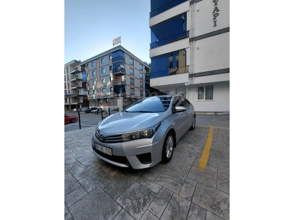 Sahibinden Toyota Corolla 1.33 Life 2014 Model