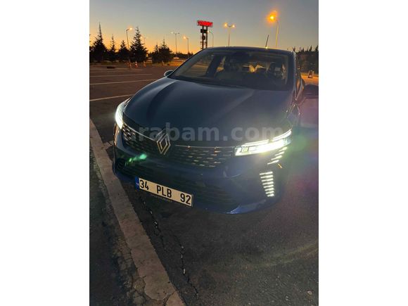 Sahibinden Renault Clio 1.0 TCe Evolution 2023 Model 
