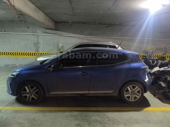 Sahibinden Renault Clio 1.0 TCe Evolution 2023 Model 