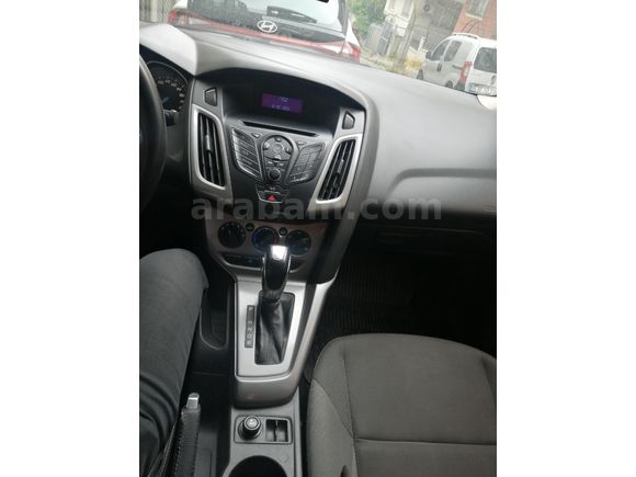 Sahibinden Ford Focus 1.6 Ti-VCT Trend 2012 Model
