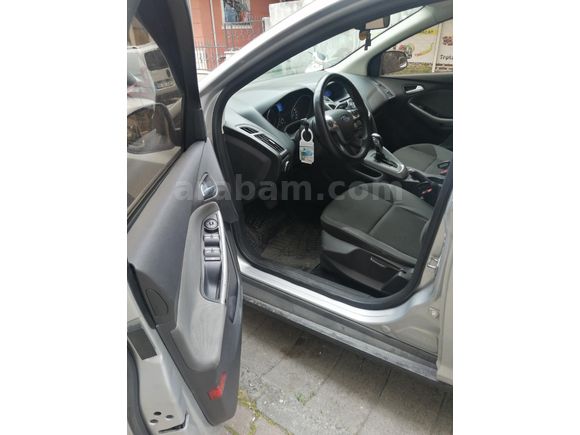 Sahibinden Ford Focus 1.6 Ti-VCT Trend 2012 Model