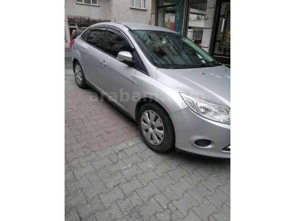 Sahibinden Ford Focus 1.6 Ti-VCT Trend 2012 Model
