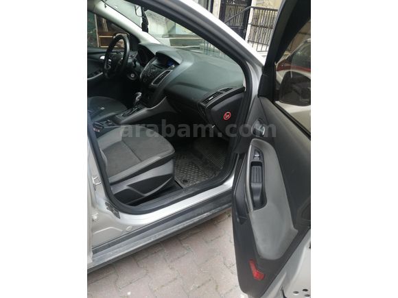 Sahibinden Ford Focus 1.6 Ti-VCT Trend 2012 Model
