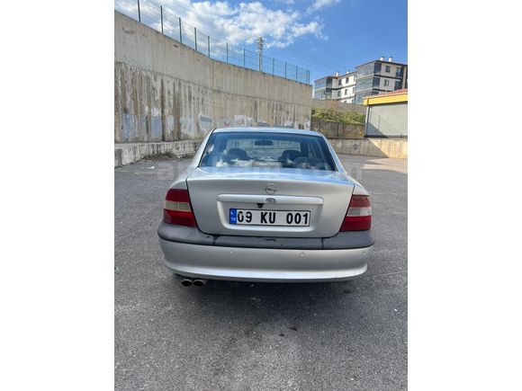 Sahibinden Opel Vectra 2.0 GLS 1996 Model Ankara