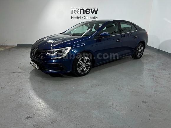 HEDEF RENAULT'DAN 0,99 KREDİ 2023 MEGANE TOUCH 1.3 TCE EDC