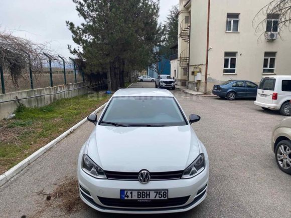 Sahibinden Volkswagen Golf 1.6 TDi BlueMotion Midline Plus 2014 Model 