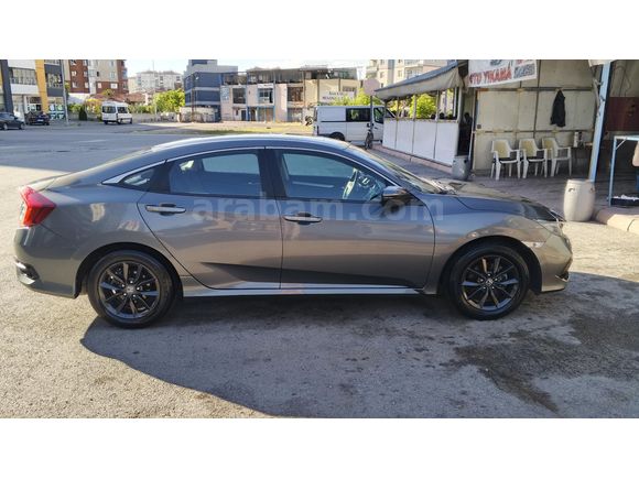 Sahibinden Honda Civic 1.6i VTEC Elegance 2021 Model