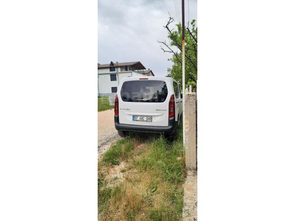 Sahibinden Citroen Berlingo 1.5 BlueHDI Plus 2025 Model Antalya