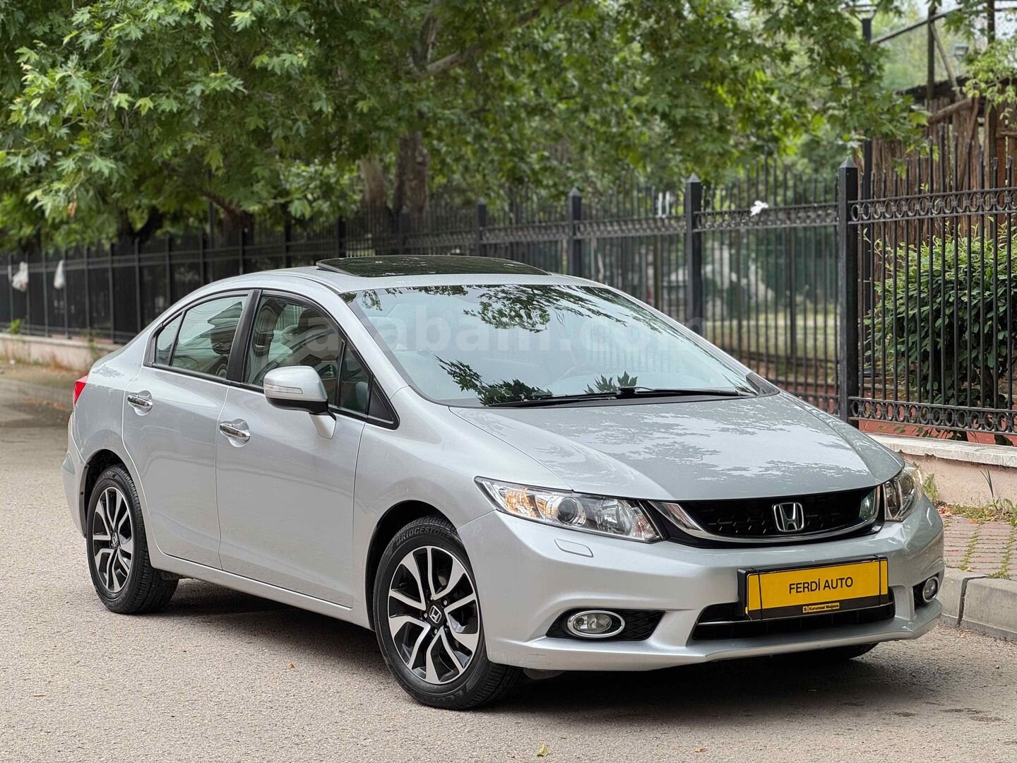 Galeriden Honda Civic 1.6i VTEC Eco Elegance 2016 Model Ankara 124.000 km Gri (Gümüş) 5