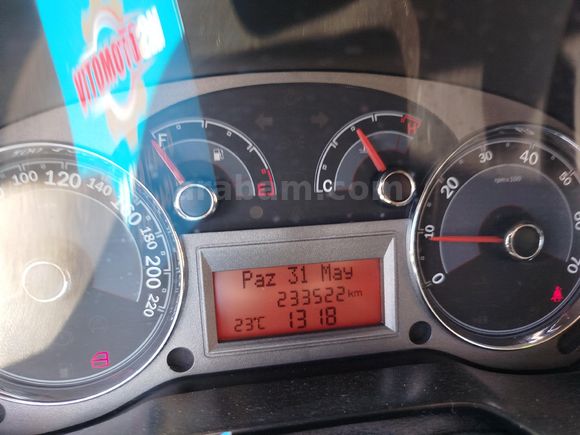 Sahibinden Fiat Linea 1.3 Multijet Active Plus 2012 Model
