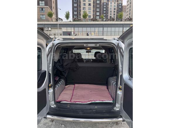 Sahibinden Citroen Nemo Combi 1.4 HDi 2011 Model  196.000 km Gri (Gümüş)