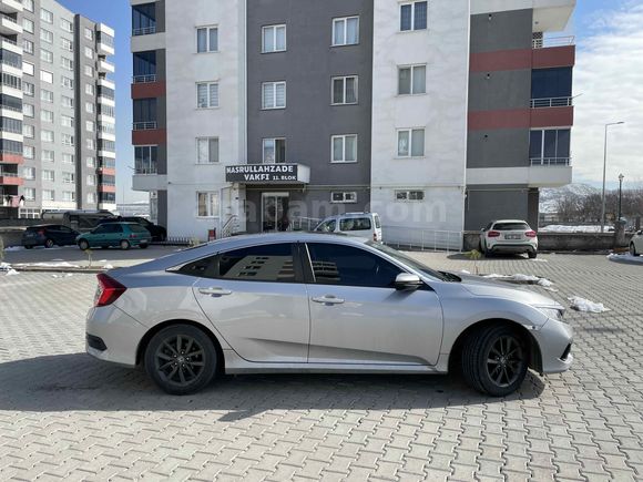 Sahibinden Honda Civic 1.6i VTEC Eco Elegance 2020 Model 