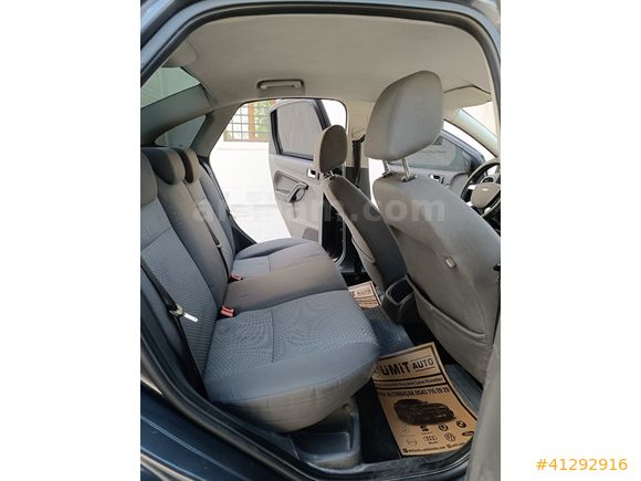 ÜMİT AUTO/FORD/OTOMATİK FOCUS/COLLECTİON/BENZİN+LPG/