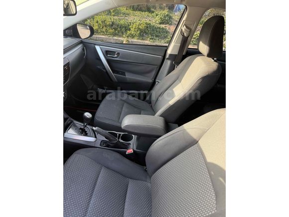 Sahibinden Toyota Corolla 1.4 D-4D Advance 2015 Model 