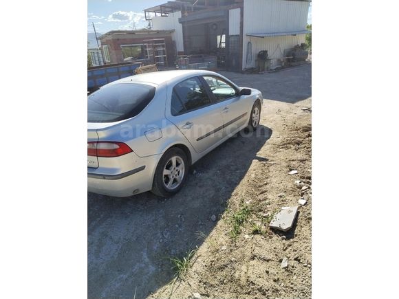 Sahibinden Renault Laguna 1.6 Expression 2005 Model