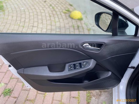 2023 MODEL RENAULT CLİO 1.0 TCE TOUCH ORJİNAL