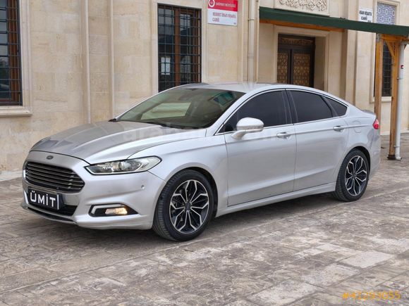 ÜMİT AUTO/2017/TİTANİUM/OTOMATİK/GERİ GÖRÜŞ KAMERA/