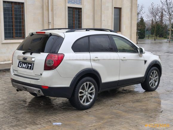 ÜMİT AUTO/2011/CAPTİVA/LT HİGH/SUNROFF/4X4/7 KİŞİLİK/