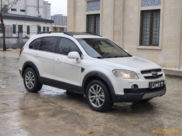 ÜMİT AUTO/2011/CAPTİVA/LT HİGH/SUNROFF/4X4/7 KİŞİLİK/