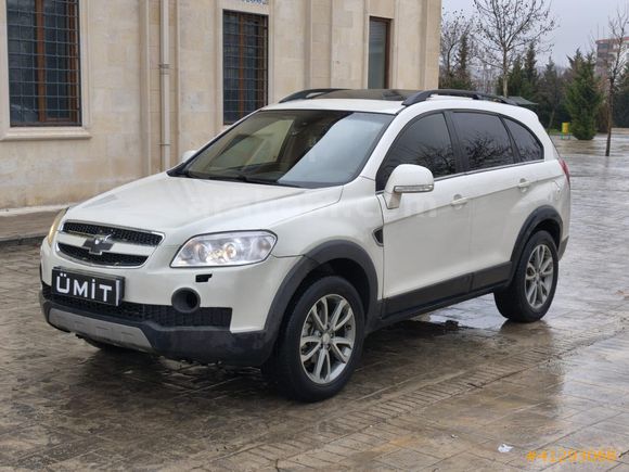 ÜMİT AUTO/2011/CAPTİVA/LT HİGH/SUNROFF/4X4/7 KİŞİLİK/