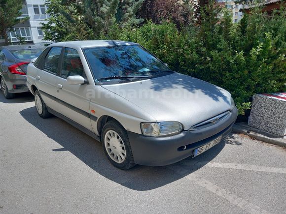 Sahibinden Ford Escort 1.6 CLX 1997 Model