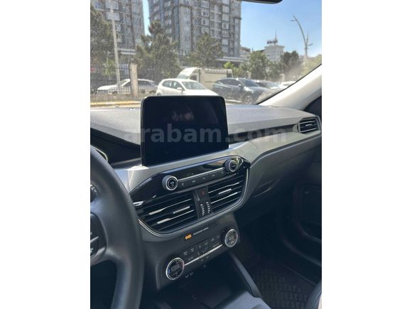 Sahibinden Ford Kuga 1.5 EcoBlue Titanium 2020 Model 