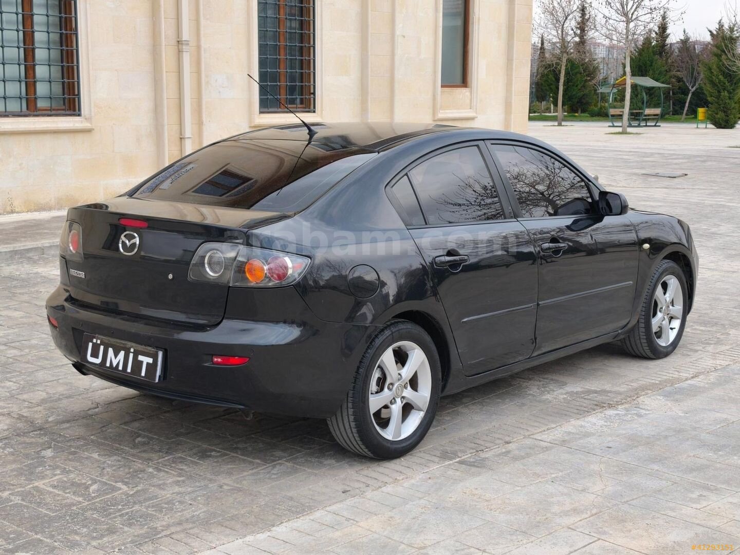 Galeriden Mazda 3 1.6 Sport Dynamic 2005 Model Gaziantep 246.000 km Siyah 5