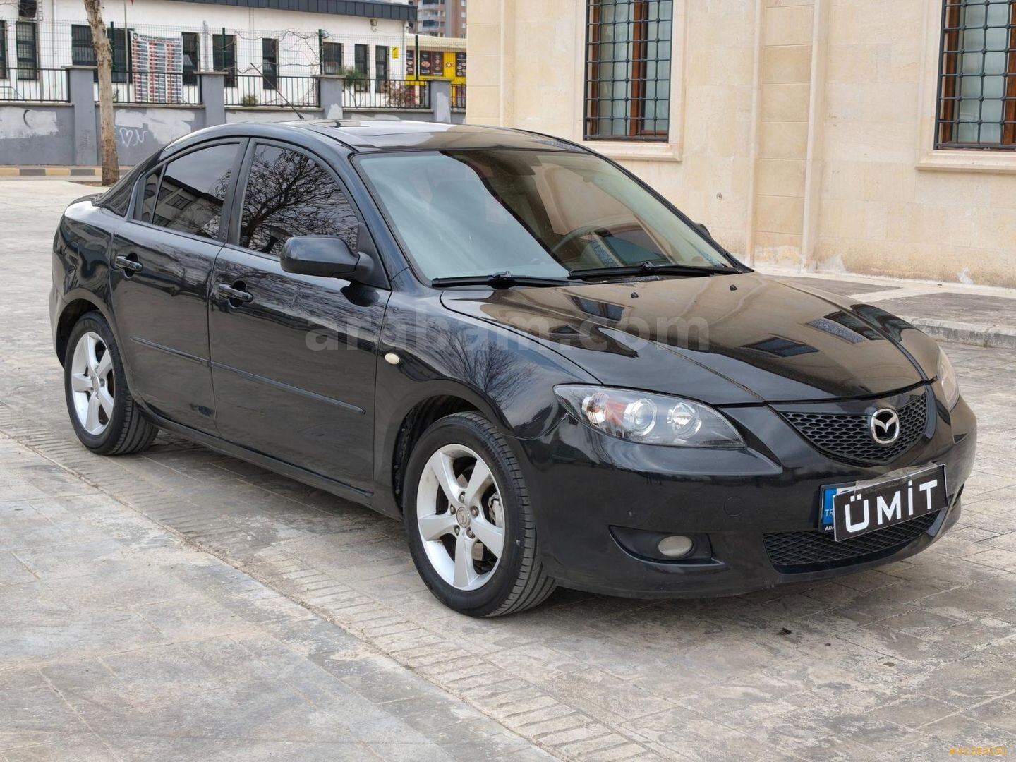 Galeriden Mazda 3 1.6 Sport Dynamic 2005 Model Gaziantep 246.000 km Siyah 2