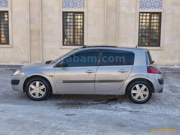 ÜMİT AUTO/2004/CAM TAVAN/DYNAMİQUE/HIZ SABİTLEME