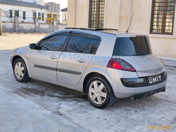 ÜMİT AUTO/2004/CAM TAVAN/DYNAMİQUE/HIZ SABİTLEME