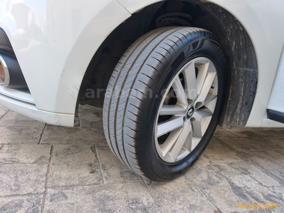 ÜMİT AUTO/2018/TOUCH/141.xxx.KM/YARIM PARÇA BOYALI/