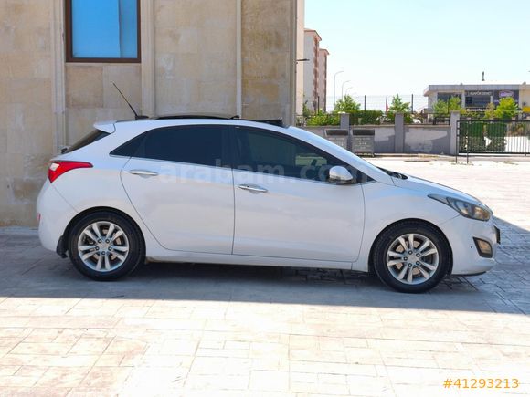 ÜMİT AUTO/2014/CAM TAVAN/OTOMATİK/İ30/ELİTE/208.BİN.KM/