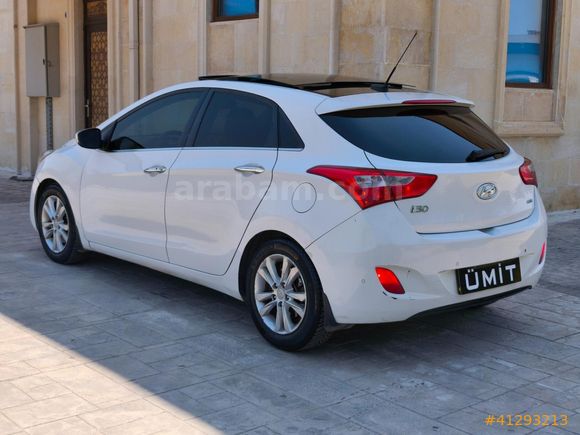 ÜMİT AUTO/2014/CAM TAVAN/OTOMATİK/İ30/ELİTE/208.BİN.KM/