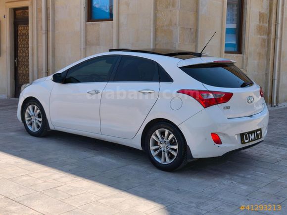 ÜMİT AUTO/2014/CAM TAVAN/OTOMATİK/İ30/ELİTE/208.BİN.KM/