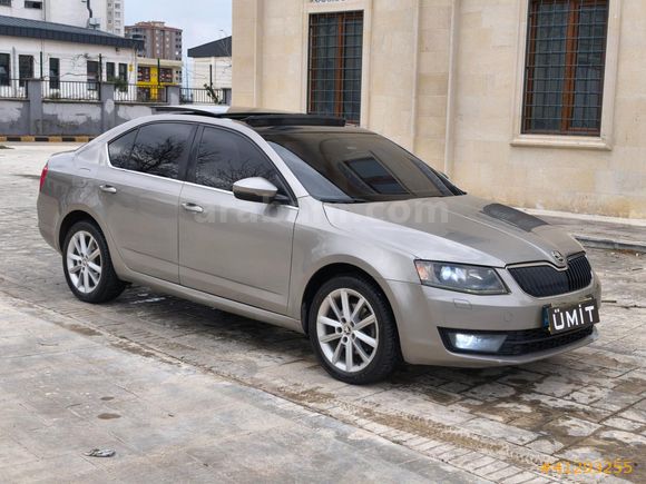 ÜMİT AUTO/2013/CAM TAVAN/SKODA/OCTAVİA/ELEGANCE/DSG/
