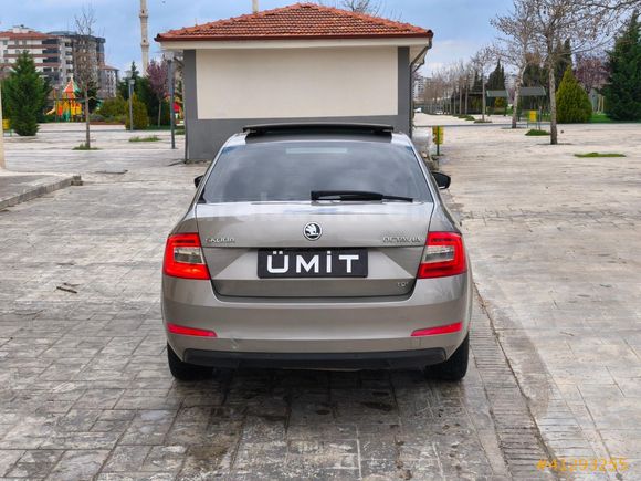 ÜMİT AUTO/2013/CAM TAVAN/SKODA/OCTAVİA/ELEGANCE/DSG/