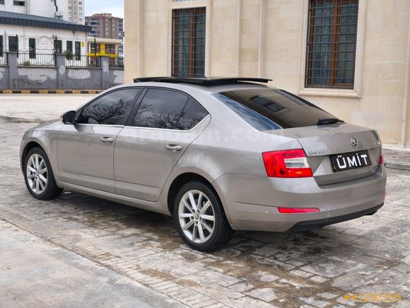 ÜMİT AUTO/2013/CAM TAVAN/SKODA/OCTAVİA/ELEGANCE/DSG/
