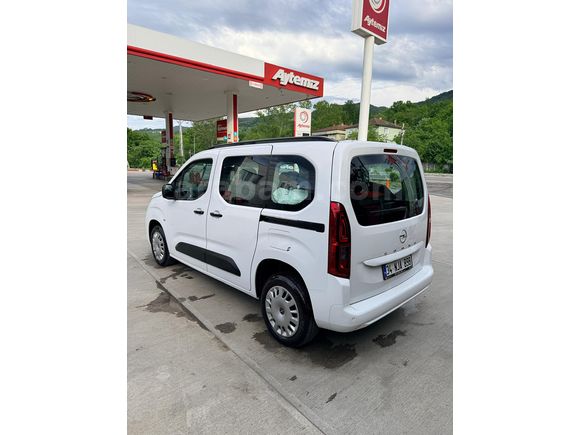 Sahibinden Opel Combo 1.5 CDTI Essential 2025 Model 