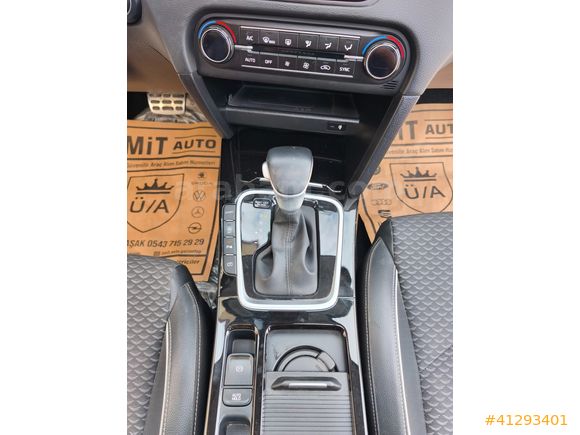 ÜMİT AUTO/2023/CAM TAVAN/CEED/ELEGANCE/OTOMATİK/71.BİN.KM/