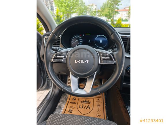 ÜMİT AUTO/2023/CAM TAVAN/CEED/ELEGANCE/OTOMATİK/71.BİN.KM/