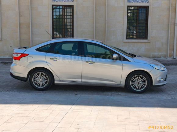ÜMİT AUTO/2012/FORD/FOCUS/TREND/ANDROİND EKRAN/