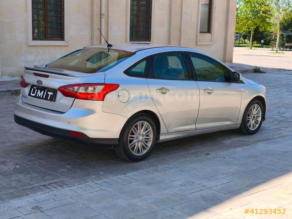 ÜMİT AUTO/2012/FORD/FOCUS/TREND/ANDROİND EKRAN/